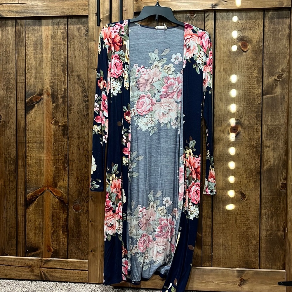 Long sleeve cardigan